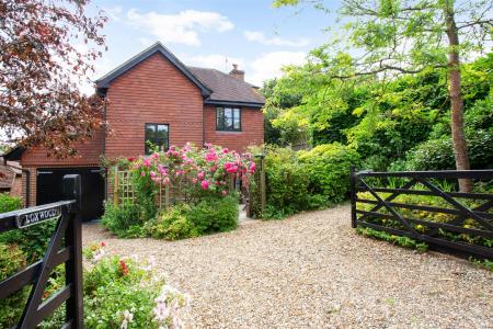 Loxwood 320391 (3).jpg