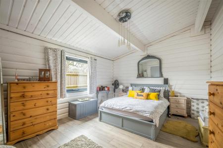 Whispers Cabin -25.jpg