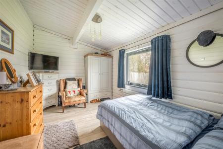 Whispers Cabin -27.jpg