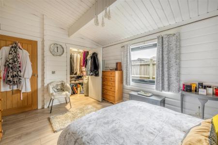 Whispers Cabin -26.jpg