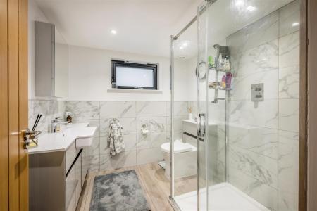 Whispers Cabin -28.jpg