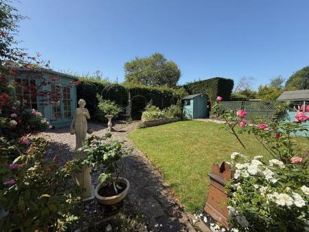 Garden2.jpg