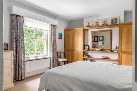 Medway-House-4.jpg