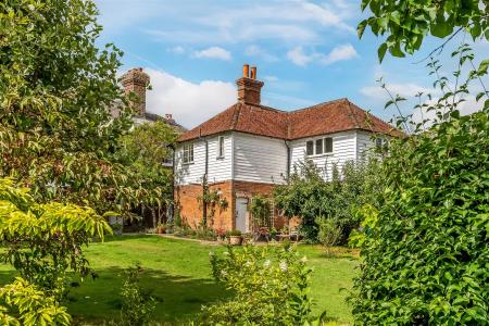 Garage & Annexe