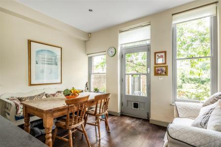 Medway-House-26.jpg