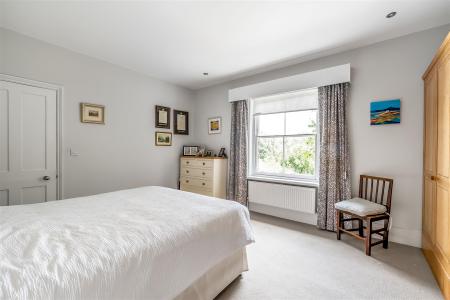 Medway-House-5.jpg