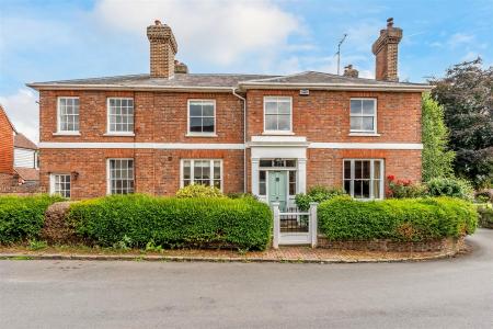 Medway-House-42.jpg
