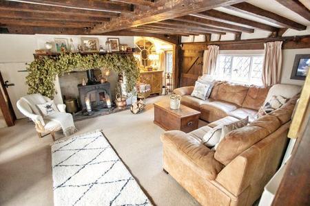 Sitting Room.jpg
