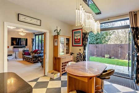 8641650-interior33-800.jpg