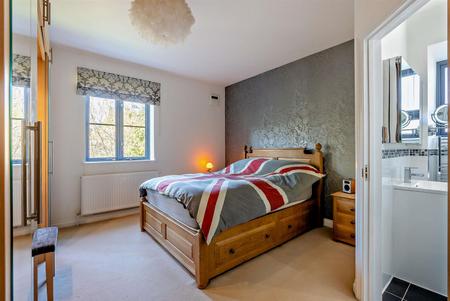 8641650-interior08-800.jpg