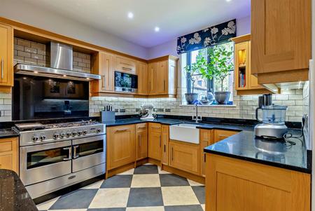 8641650-interior37-800.jpg