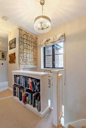 8641650-interior20-800.jpg
