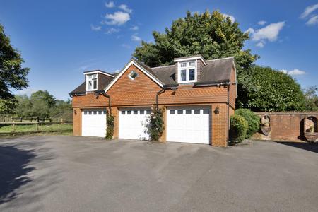 Triple Garage/Annexe