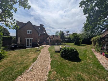 PXL_20250531_134422225.jpg