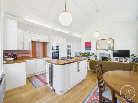 Living/kitchen/diner