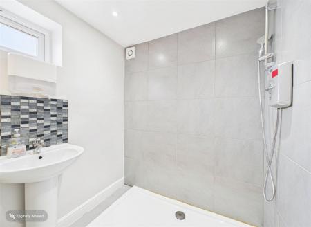 Studio shower room