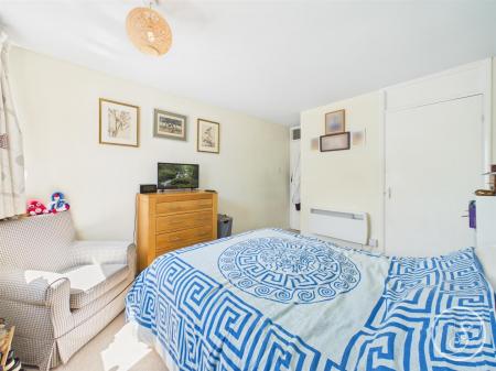 Bed 1