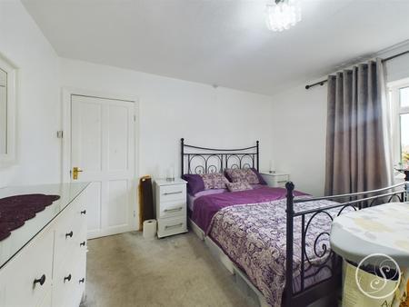 Bed 2