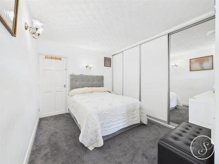 Bed 5