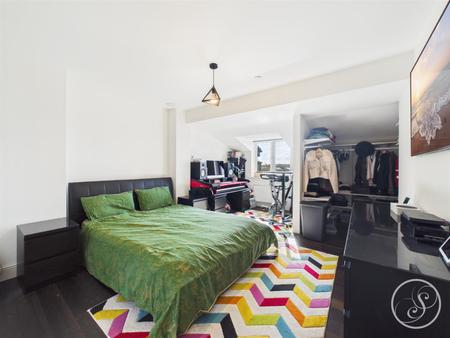 Bed 1