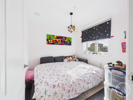 Bed 3
