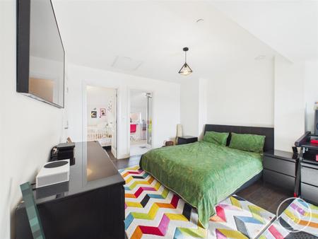 Bed 1