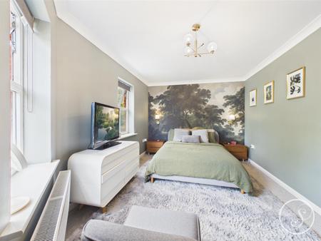 Bed 1