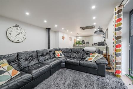 Kitchen - Diner-12.jpg