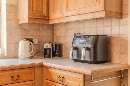 36 Errington Road-170.jpg