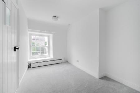 Bedroom3-2.jpg