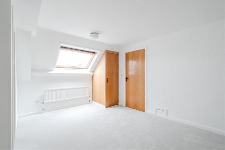 Bedroom4-2.jpg