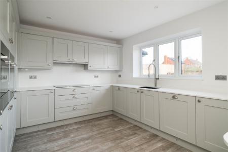 Open Plan Kitchen-4.jpg