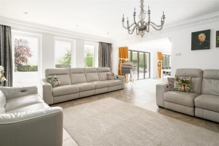 Open Plan Living_-10.jpg