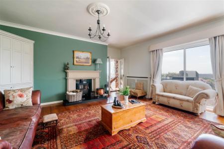 Living Room-3.jpg