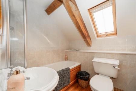 Holiday Let (The Chapel)-8.jpg