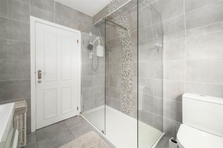 Bathroom-2.jpg