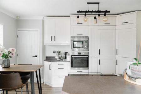 Open Plan Kitchen-9.jpg