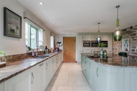 Kitchen - Diner-2.jpg