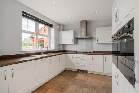 Open Plan Living-5.jpg