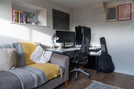 Basement Office-4.jpg