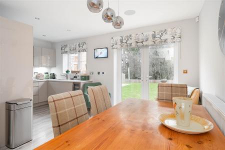 Kitchen-5.jpg