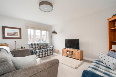 Living Room-3.jpg