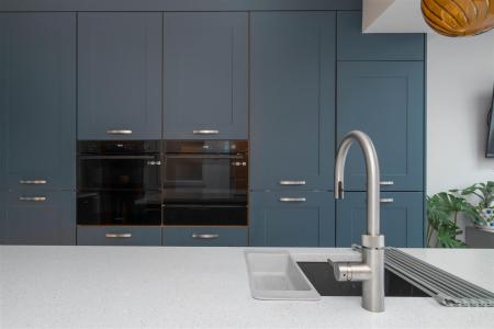 Open Plan Kitchen-2.jpg