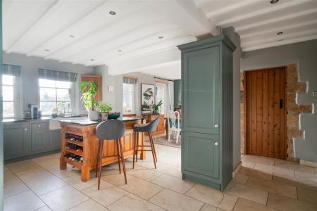 Open Plan Kitchen-2.jpg