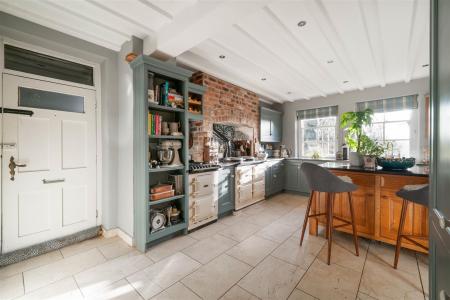 Open Plan Kitchen-4.jpg