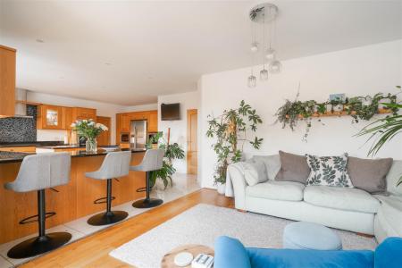 Open Plan Living_-6.jpg