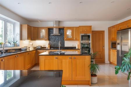 Open Plan Living_-8.jpg