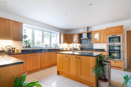 Open Plan Living_-9.jpg