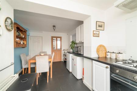 Kitchen - Dining Room-5.jpg