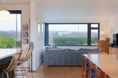 Open Plan Living-8.jpg